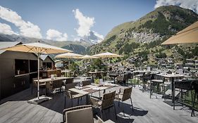 Chalet Hotel Schoenegg